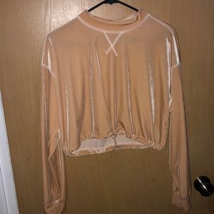 Velvet tie front mock neck crop shirt!!